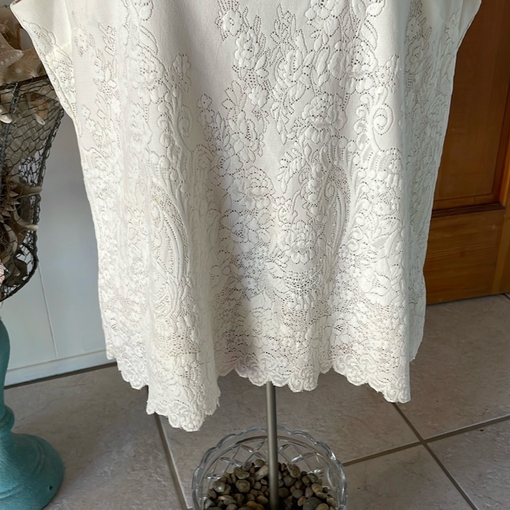 Coldwater Creek Cream Two piece set, Sleeveless Top/ Cardigan. - Picture 2 of 11